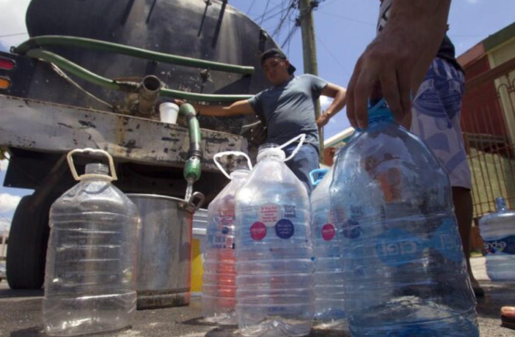 Castigarán a quien no cuide el agua en Monterrey