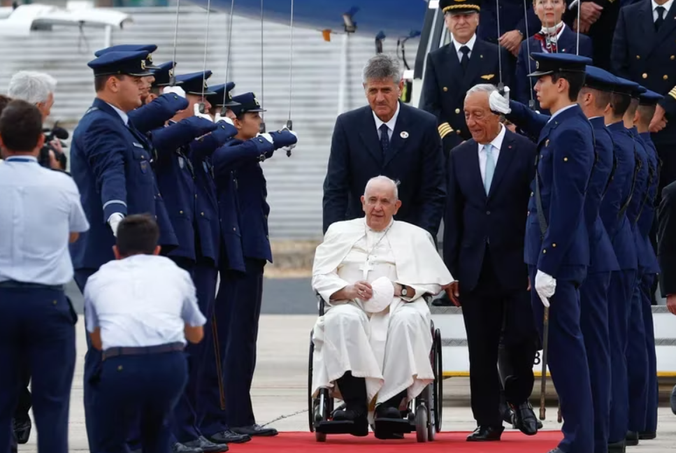 Papa Francisco llega a la Jornada Mundial de la Juventud en Portugal