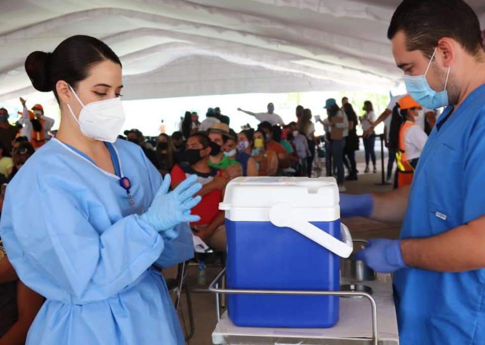 Inician campaña de vacunación para menores en Jalisco