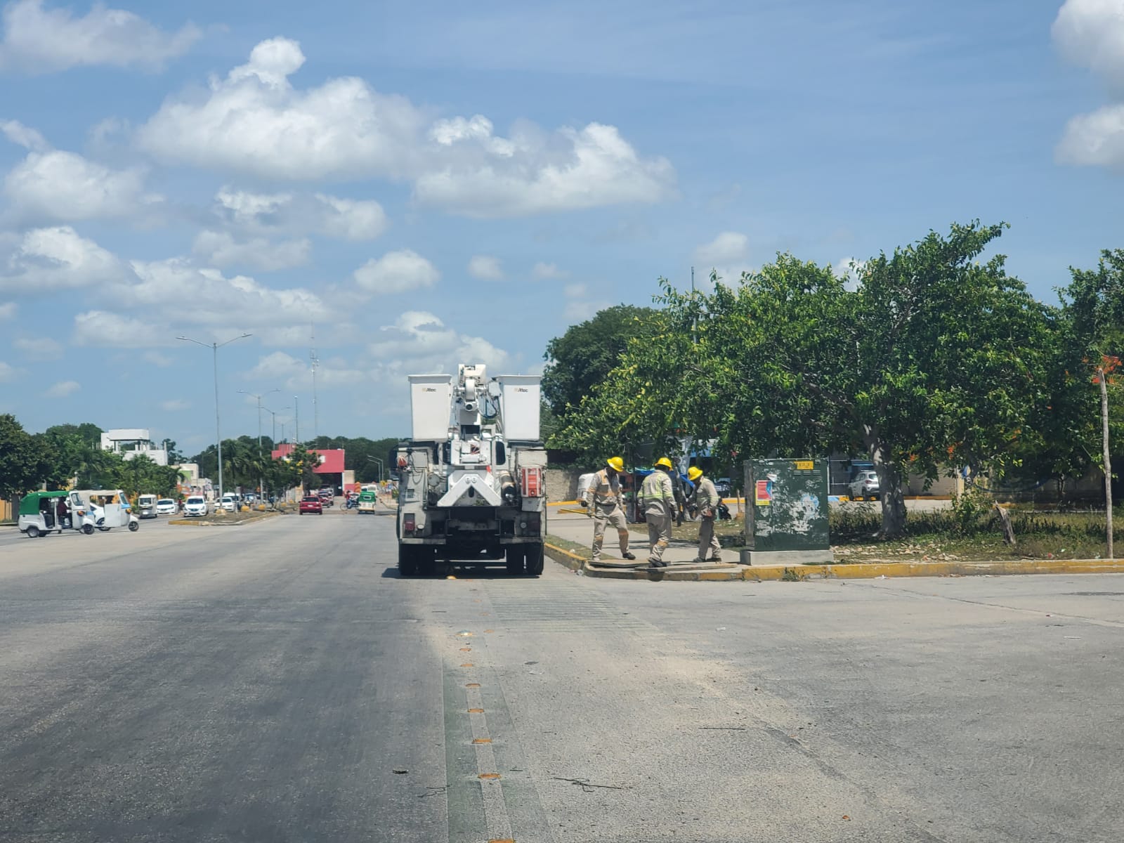 Restablecido, suministro de energía en Playa del Carmen, asegura Citli Vera