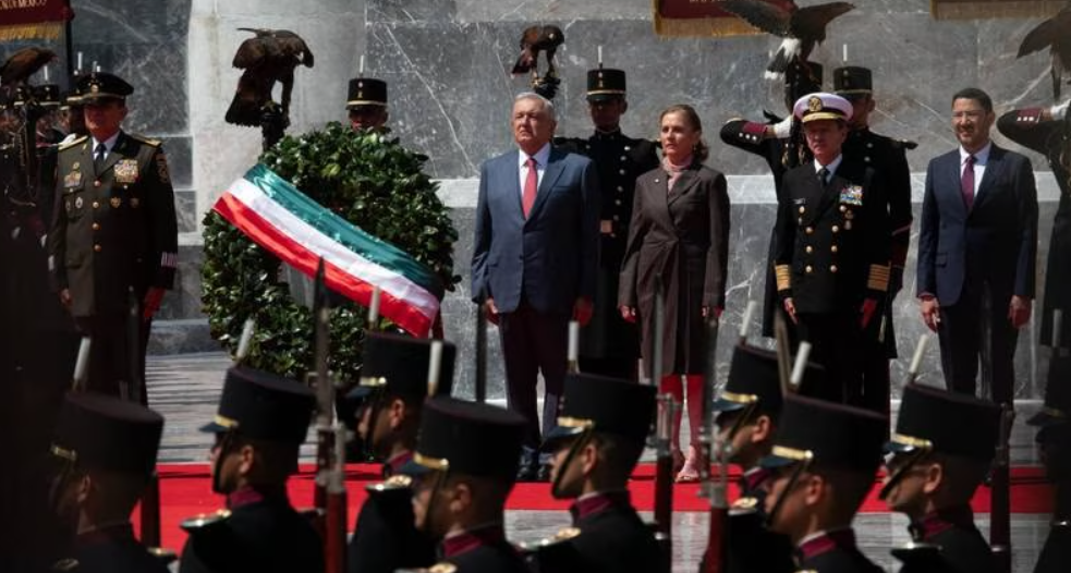 López Obrador conmemora a los Niños Héroes sin la presencia del Poder Judicial