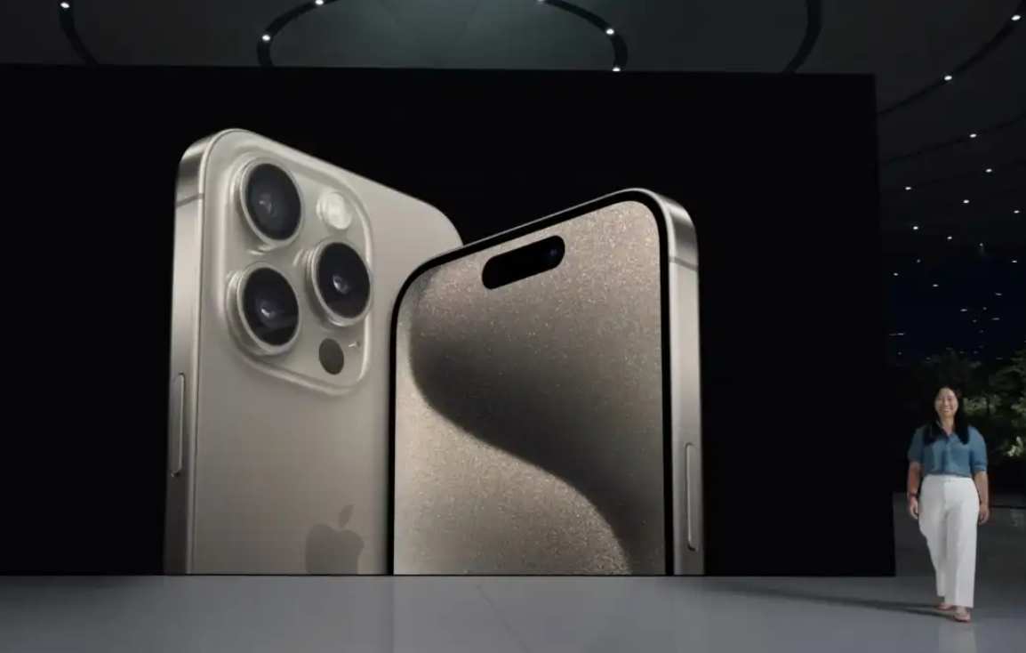 Por qué los iPhone 15 son más baratos