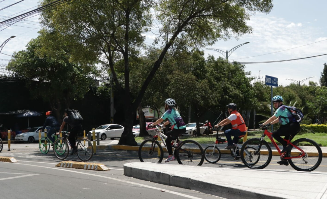 Abren la primera ciclovía interestatal de CDMX al Edomex