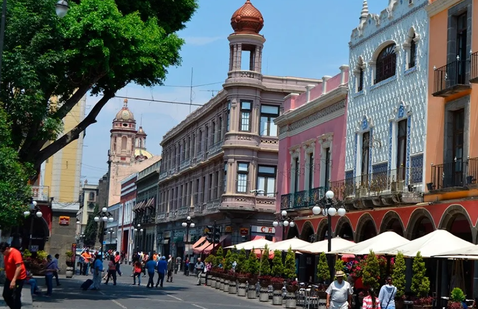 Puebla ofrece promociones para impulsar turismo de negocios