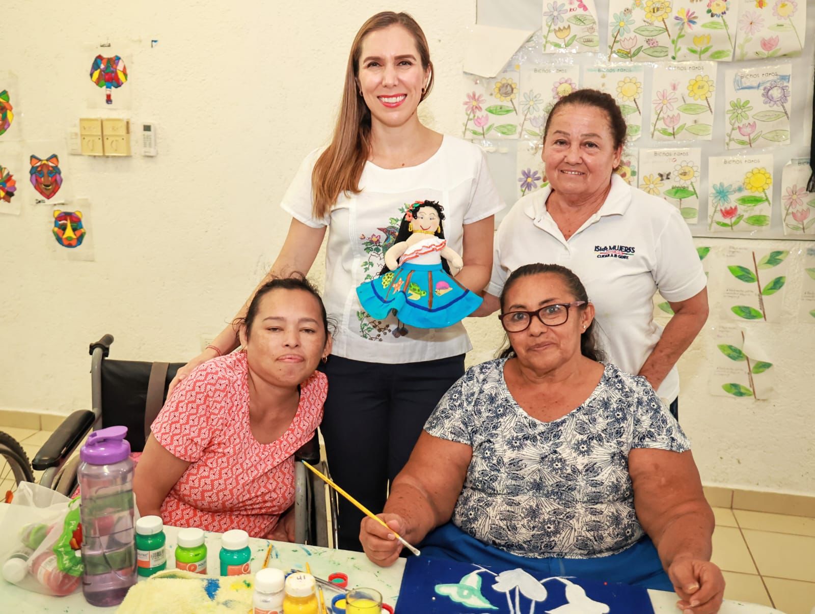 Atenea Gómez fomenta el empoderamiento de las isleñas a través del programa ‘Mujeres Aprendiendo y Emprendiendo’