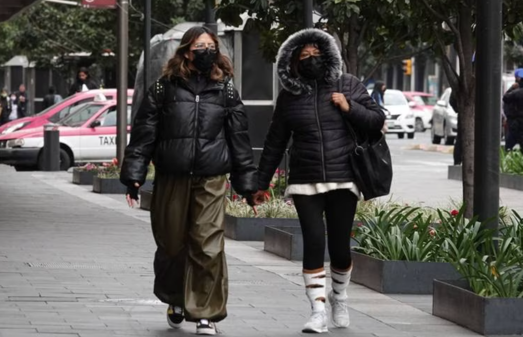 Frente frío 4 llega a México; tormenta tropical Lidia cerca de Baja California Sur