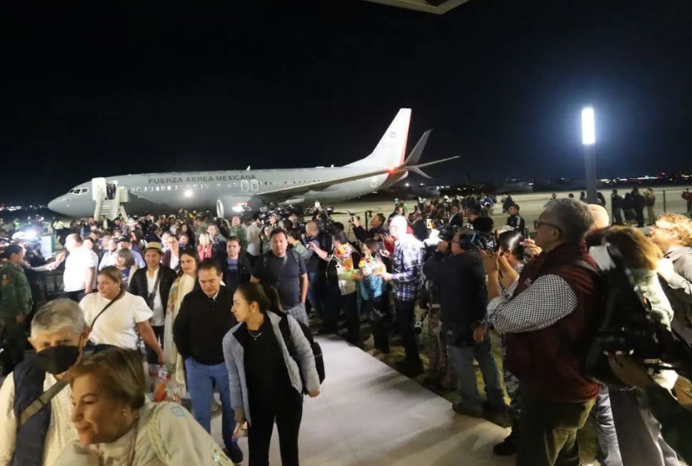 Establecen un puente aéreo Tel Aviv-Madrid pasa sacar a mexicanos de Israel