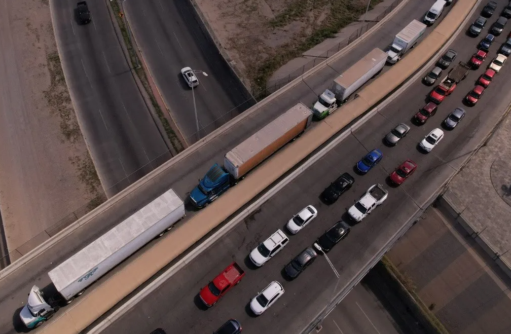 Se extiende a Nuevo León revisiones de carga en la frontera de Texas