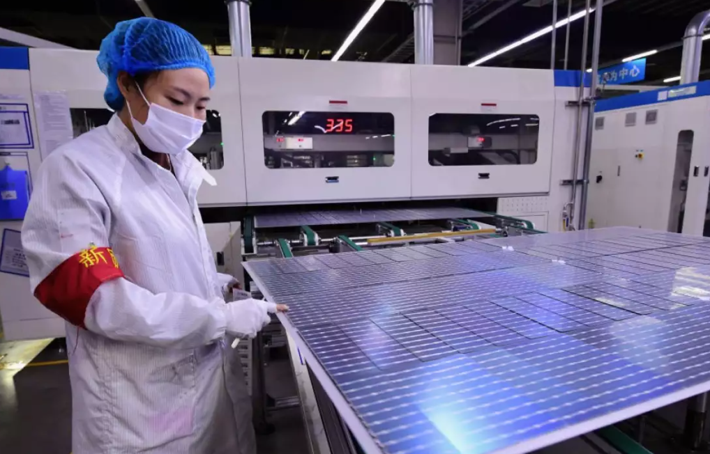 Empresa china Trina Solar invertirá hasta 1,000 mdd en Nuevo León