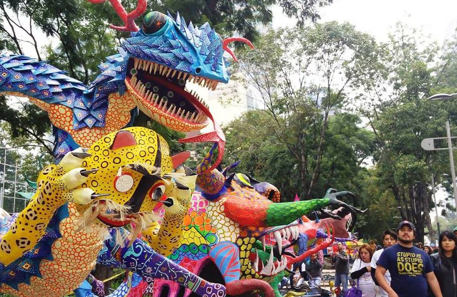 Desfile de Alebrijes Monumentales en CDMX