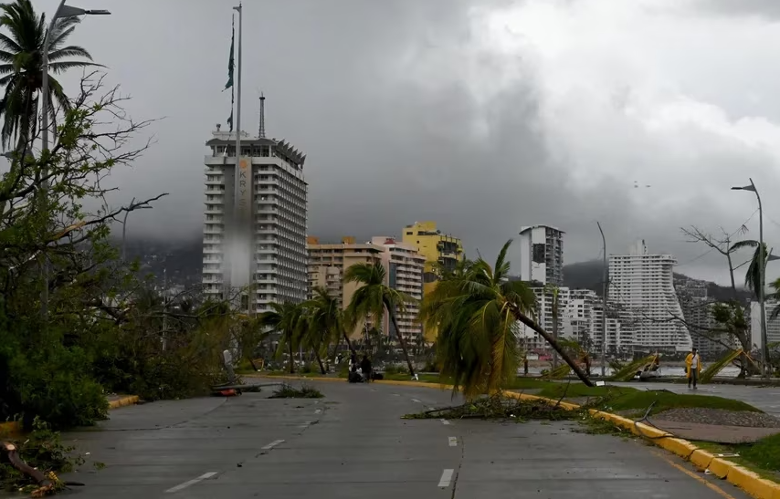 Revelan cuántos muertos y desaparecidos dejó el huracán Otis en Acapulco, Guerrero