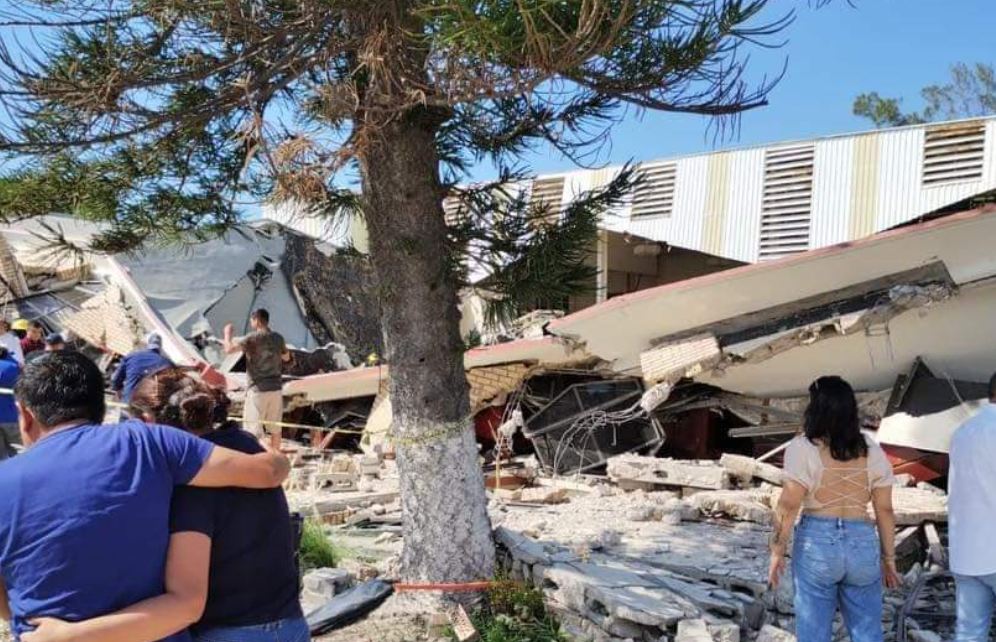 Se desploma iglesia en plena misa en Tamaulipas