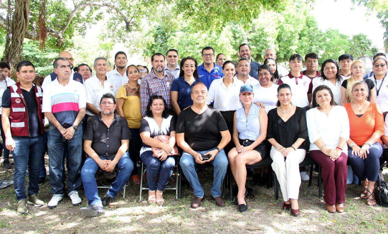 Renovaremos con ayuda de la ciudadanía la primer Biblioteca Pública de Cancún: Ana Paty Peralta