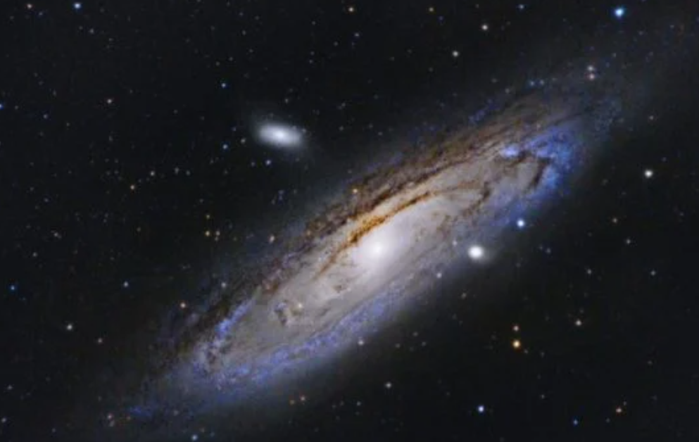 Telescopio James Webb descubre la segunda galaxia más lejana