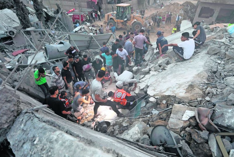 Israel ataca campo de refugiados en la Franja de Gaza