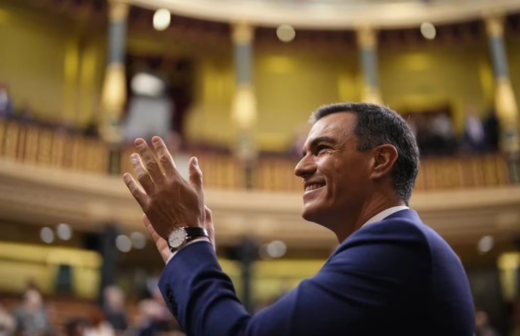 Reeligen a Pedro Sánchez como presidente en España