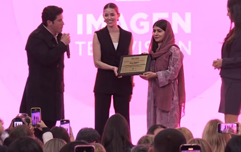 Se presenta Malala en cumbre realizada en Nuevo León