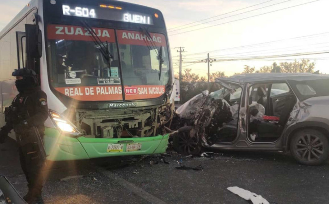 Accidente en Ciénega de Flores, Nuevo León deja 18 lesionados