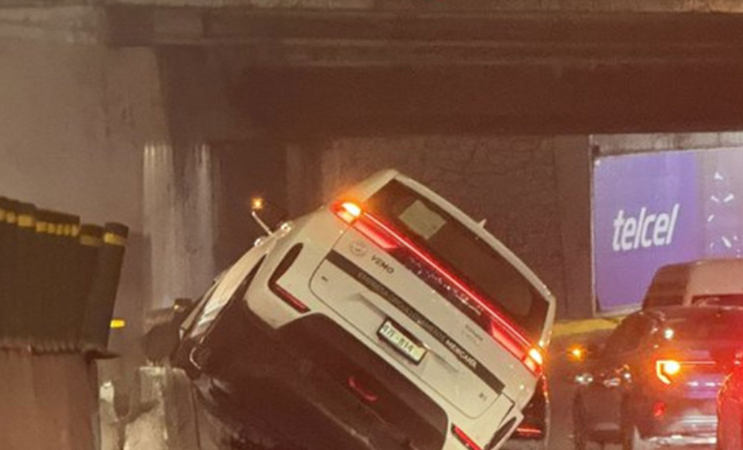 Accidente en Periférico CDMX ocasiona cierre de carretera