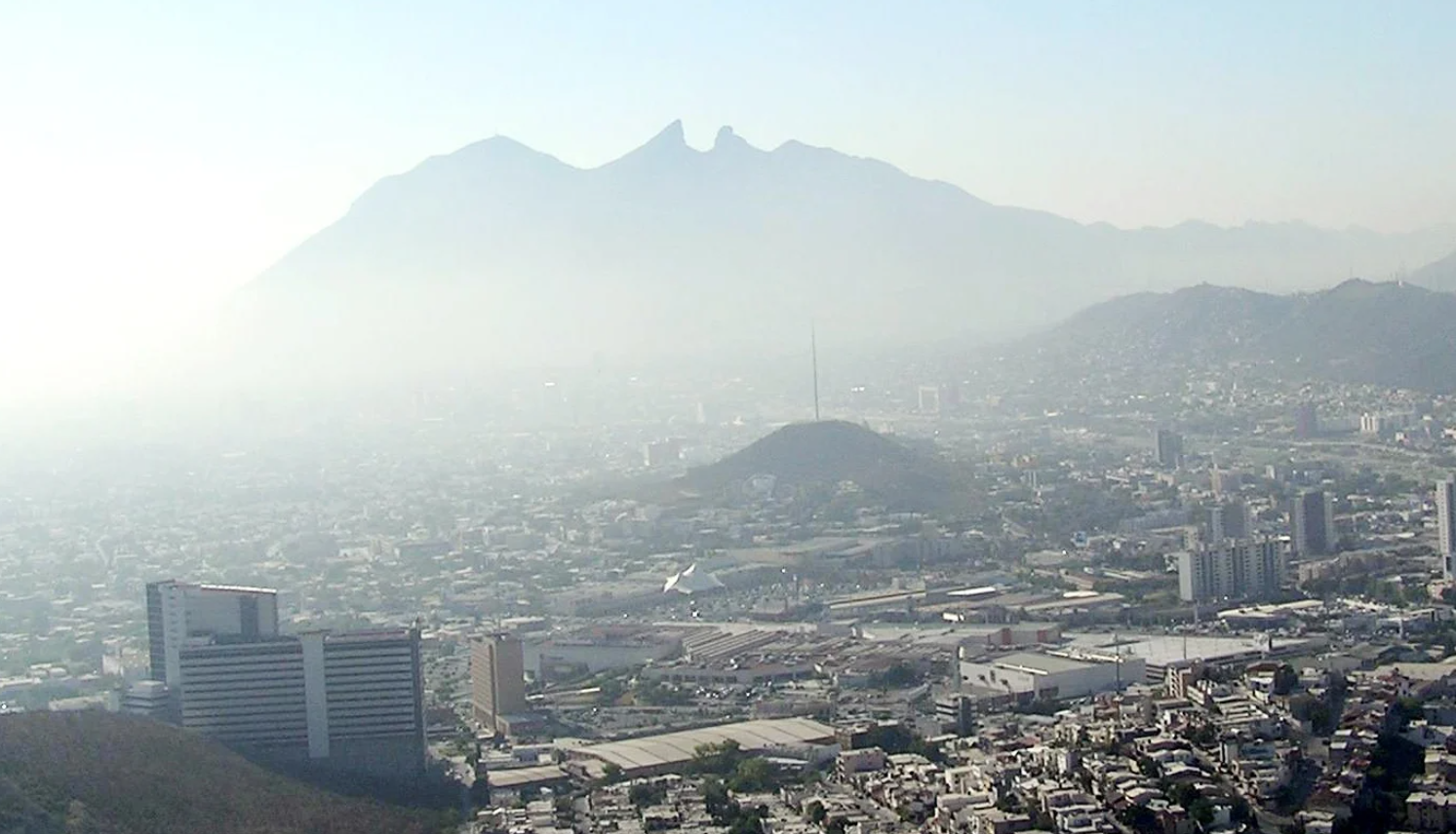 Aumentan enfermedades relacionadas con la contaminación en NL