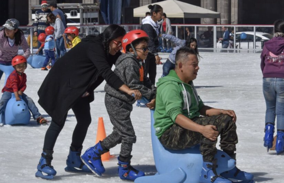 Estas alcaldías en CDMX tienen pista de hielo gratis