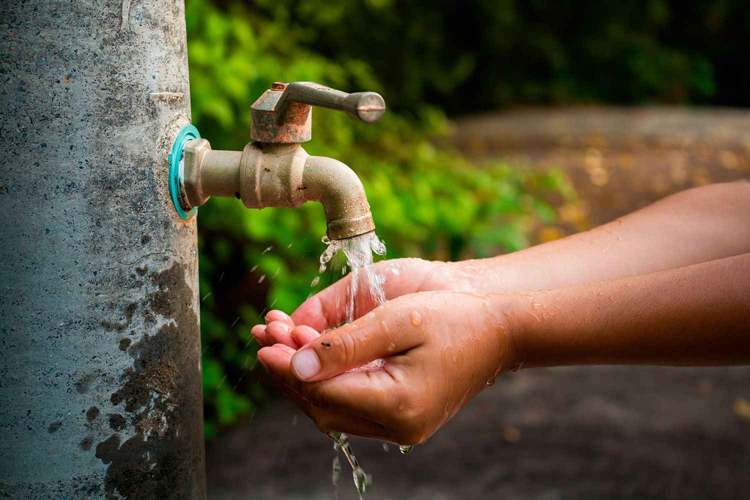 Se ampara Aguakan para mantener concesión de agua potable