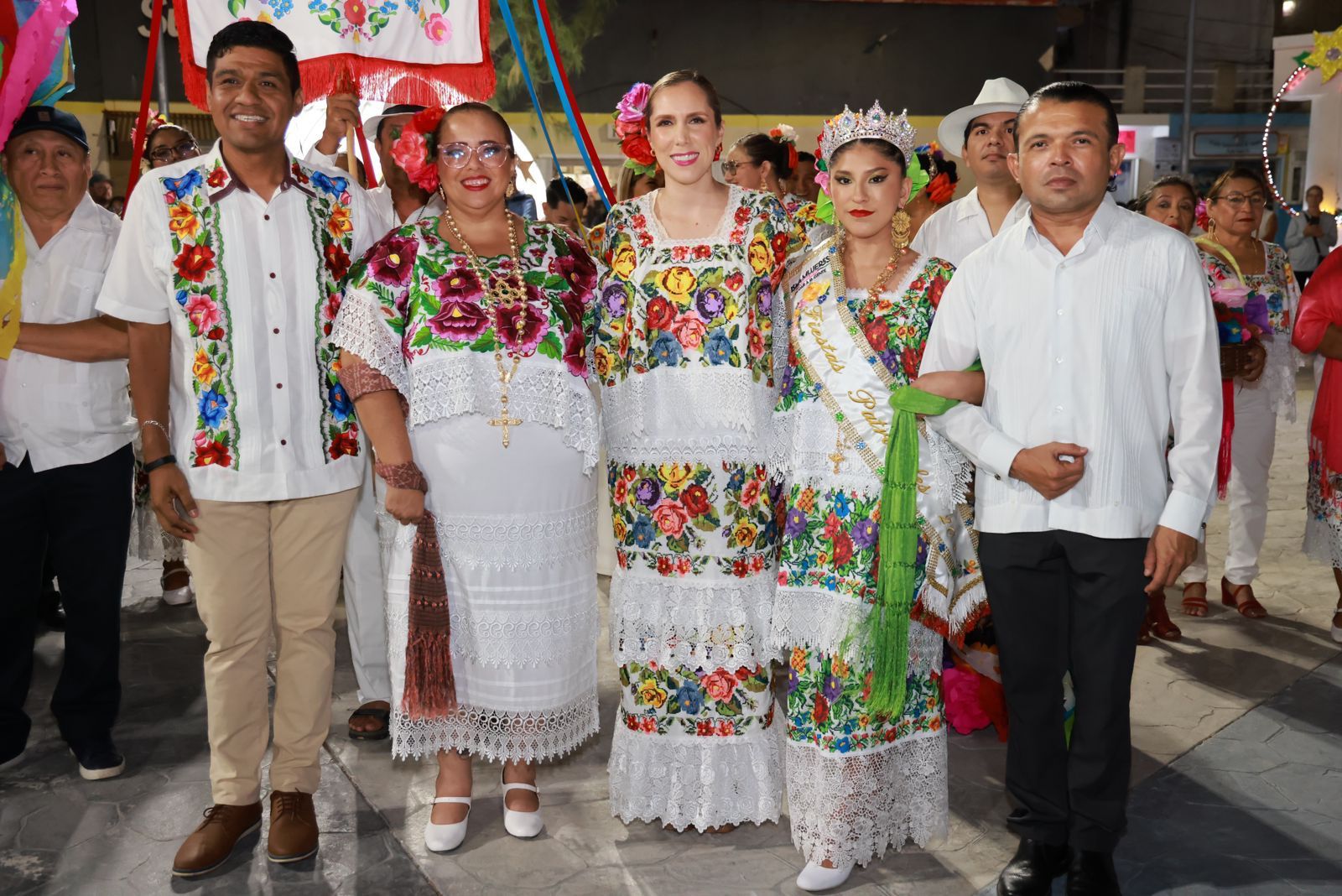 Celebran colorida y alegre Vaquería en Isla Mujeres Pueblo Mágico