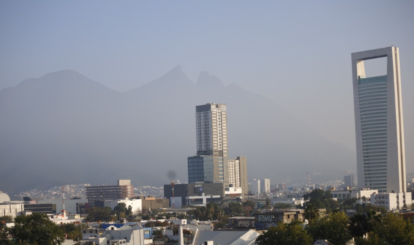 Continúa la mala calidad del aire en NL