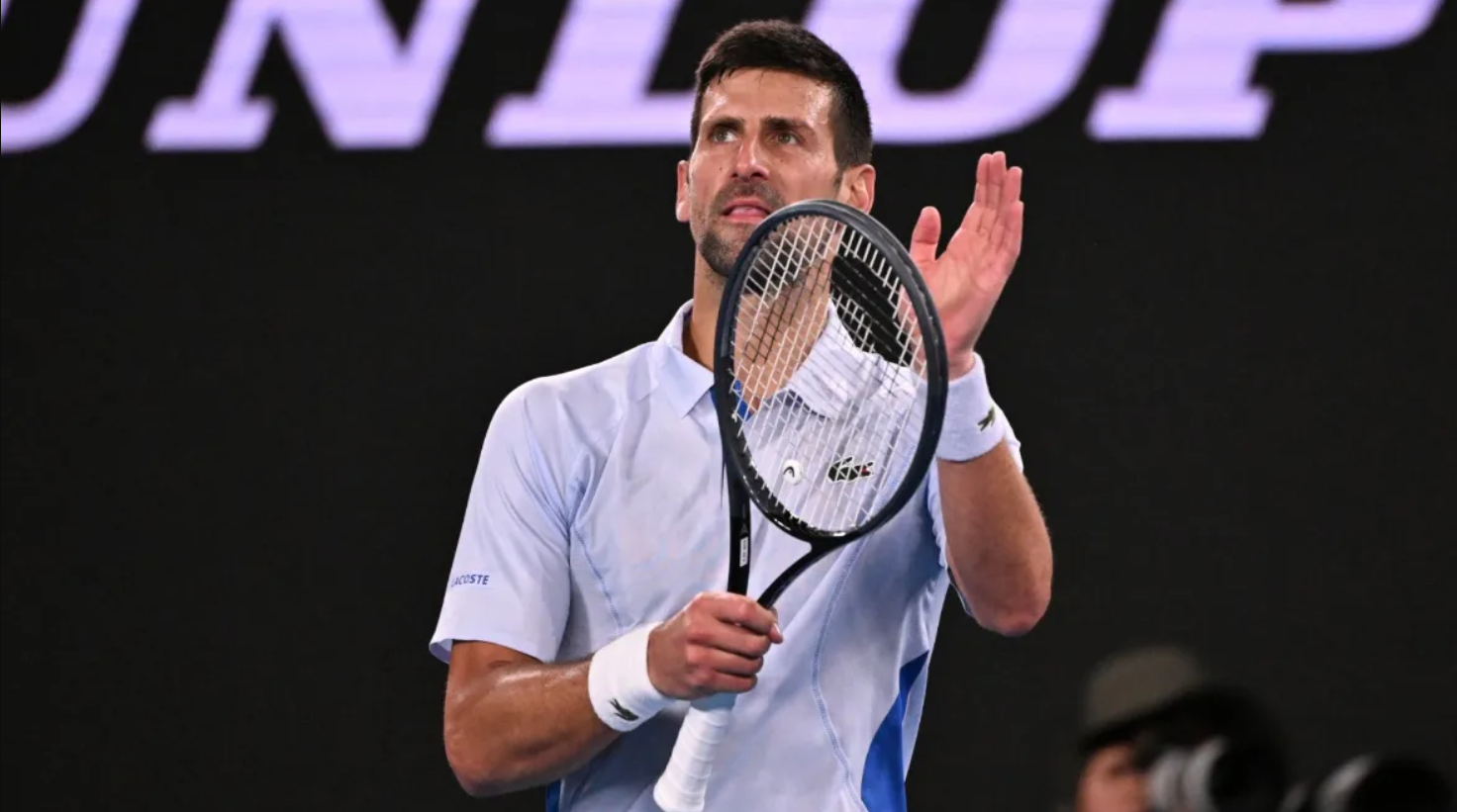 Novak Djokovic logra ganar tras partido de cuatro horas