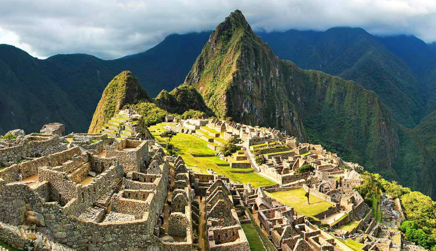 Por protestas, turistas son evacuados de Machu Picchu