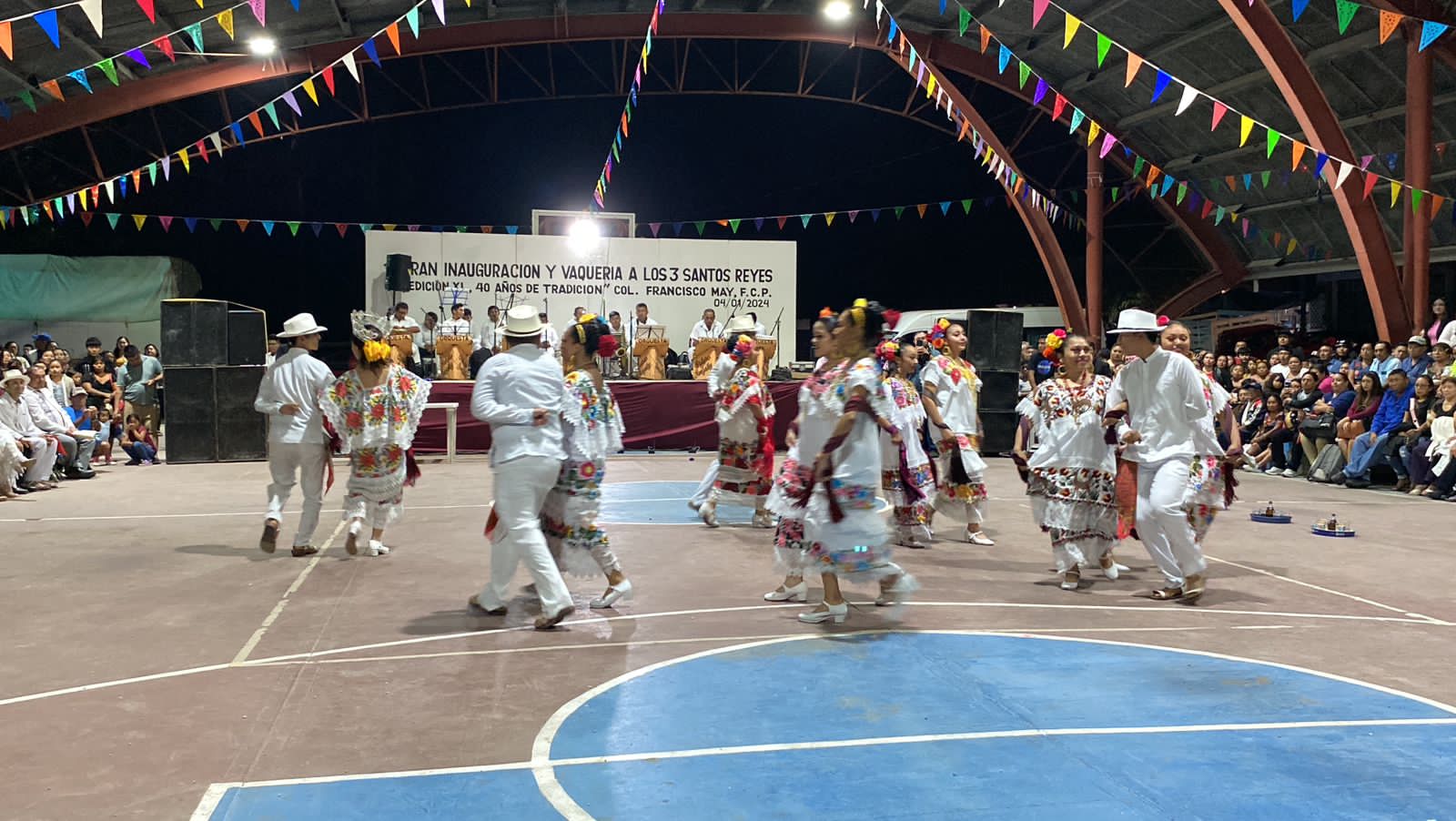 Arranca feria tradicional de los Tres Reyes en Felipe Carrillo Puerto