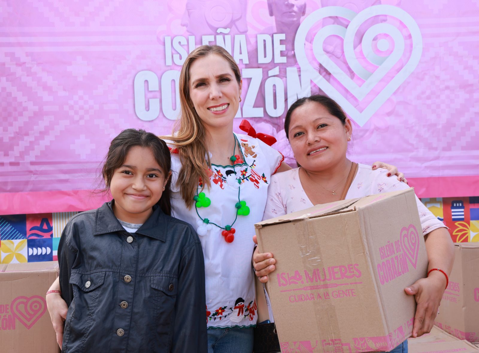 Programa Isleña de Corazón, que impulsa Atenea Gómez Ricalde, amplía su cobertura en Isla Mujeres