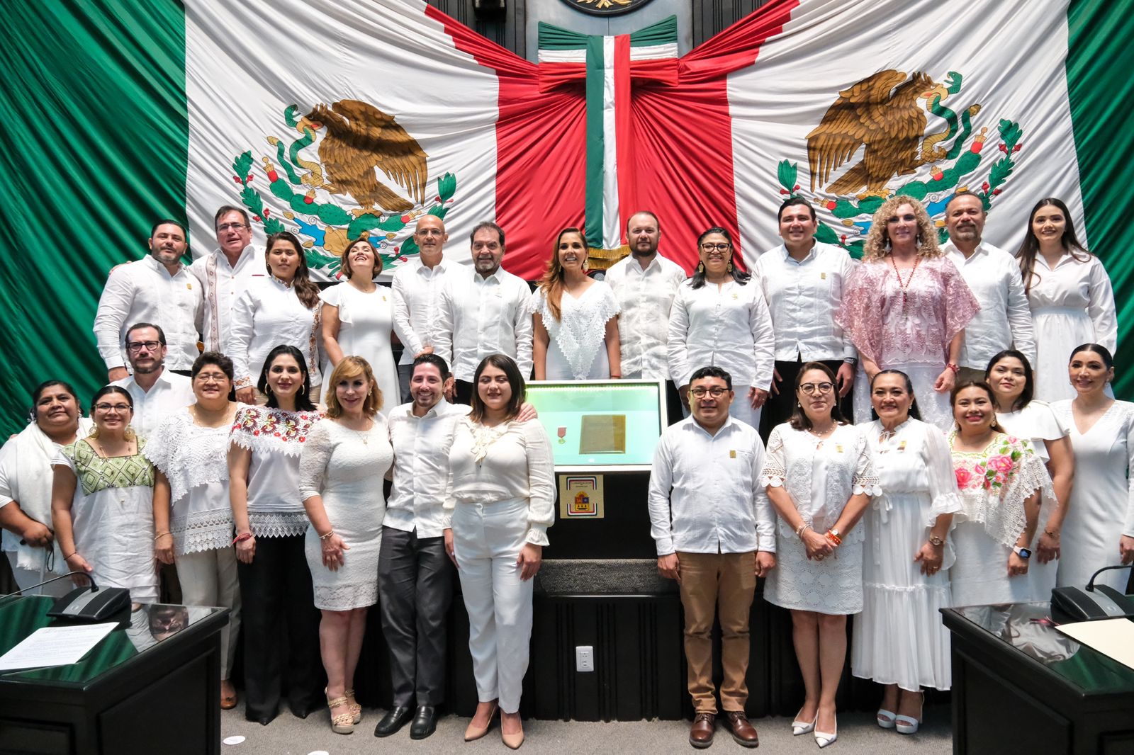 Quintana Roo vive el cambio económico y social más profundo y más trascendental de su historia: Mara Lezama