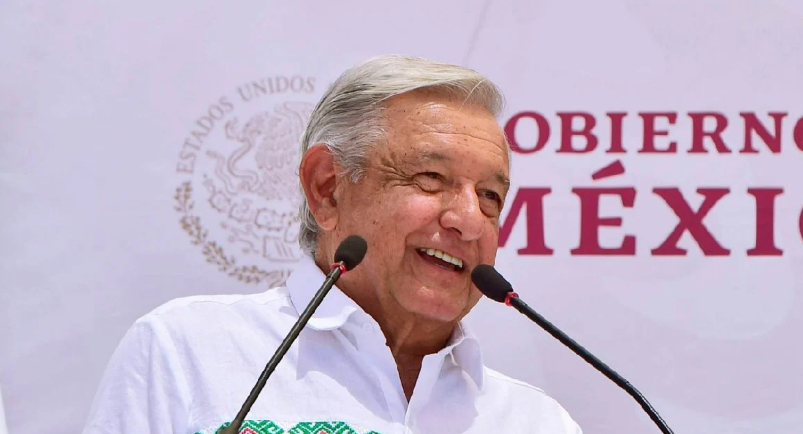 Anuncia López Obrador compra de concesión de carretera Mitla-Tehuantepec a Carlos Slim