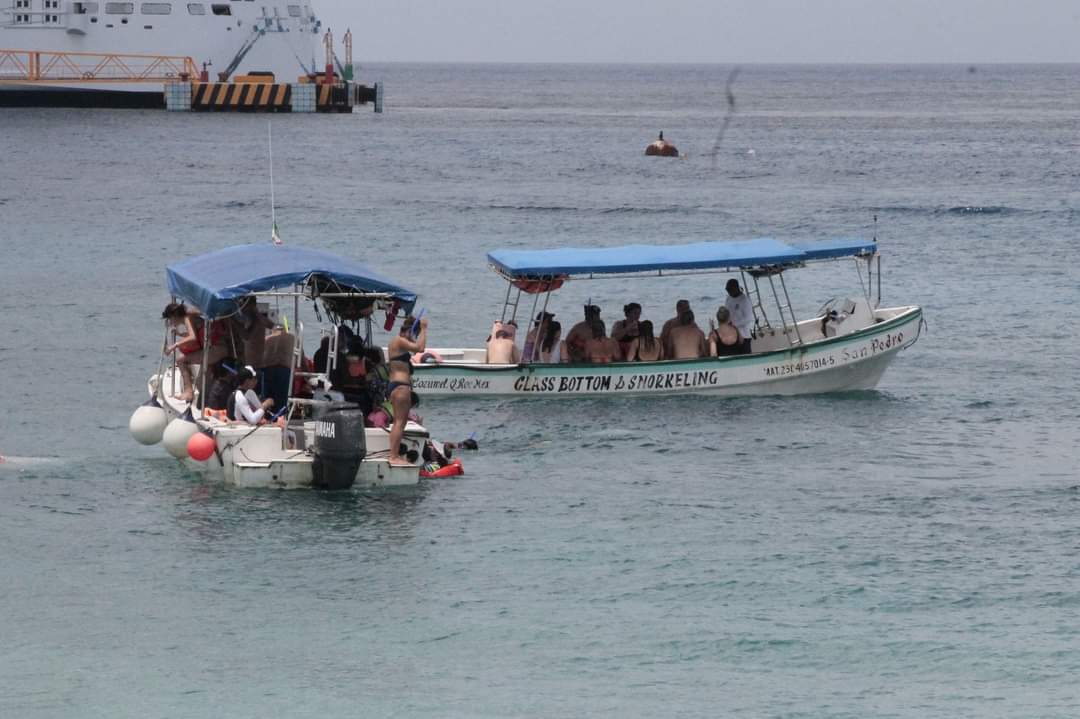 Cierran el puerto a la navegación en costas de Quintana Roo, por Frente Frío No. 32