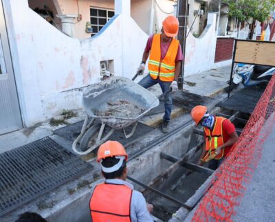 Gobierno Municipal avanza con drenaje pluvial en Isla Mujeres