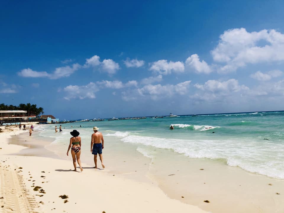 Playa Pelicanos: Un paraíso certificado en la Riviera Maya