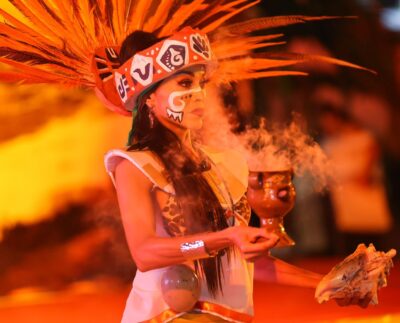 Con emotiva ceremonia cultural y artística el Gobierno Municipal conmemora el 507 Aniversario del Descubrimiento de Isla Mujeres