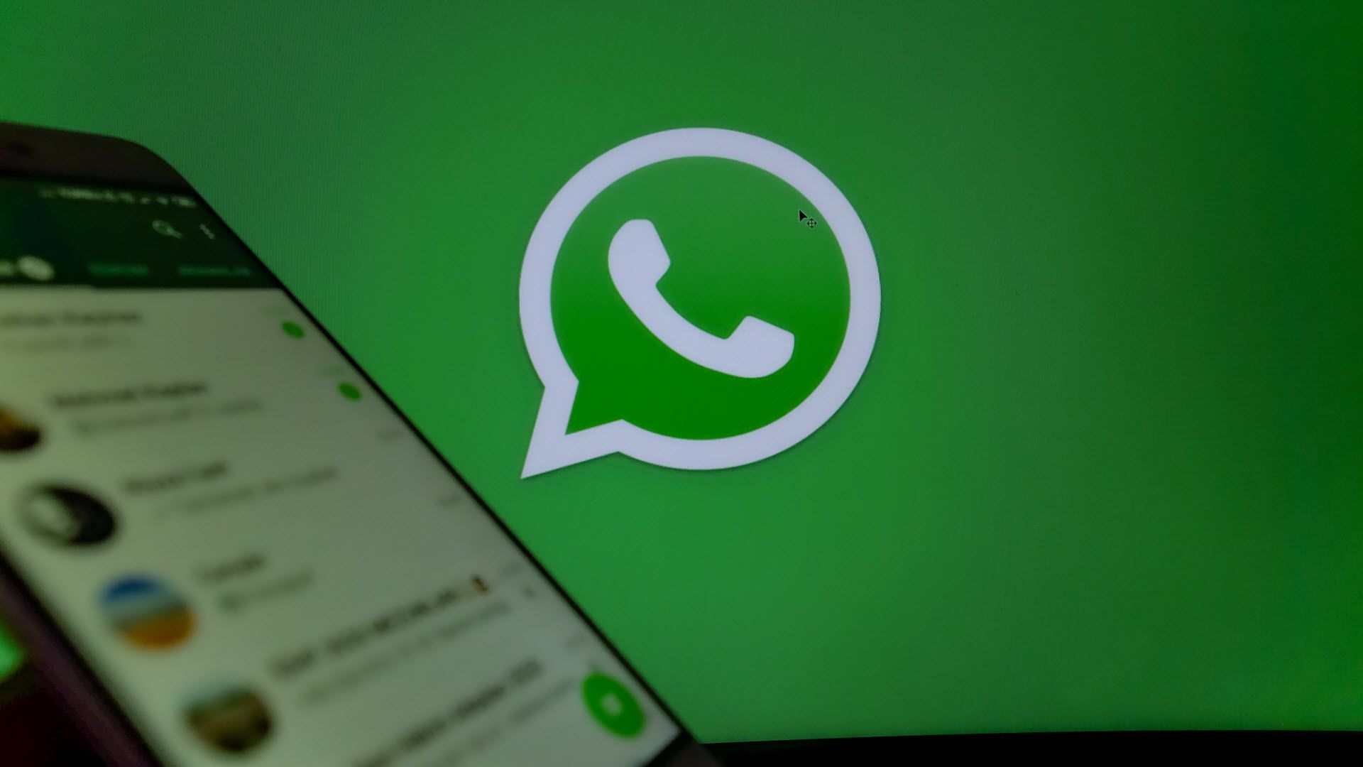 El origen del prefijo +27 de WhatsApp y por qué bloquearlo
