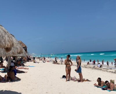 Recomendaciones para disfrutar de las playas de Benito Juárez de forma segura durante Semana Santa