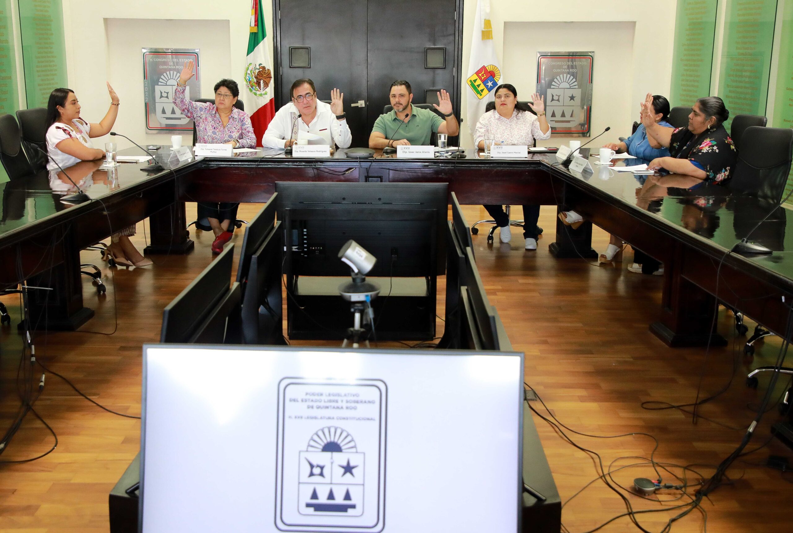 Turnan a comisiones seis iniciativas presentadas por las y los diputados