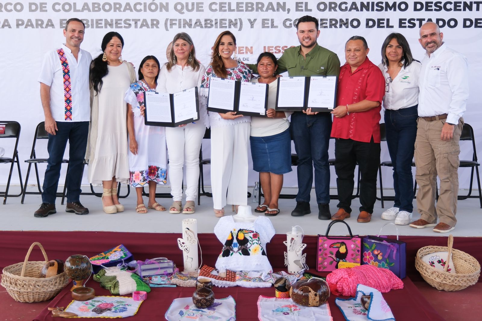 Quintana Roo, primer estado donde se presenta el Apoyo Financiero a Mujeres Indígenas y Afromexicanas Artesanas por parte de FINABIEN