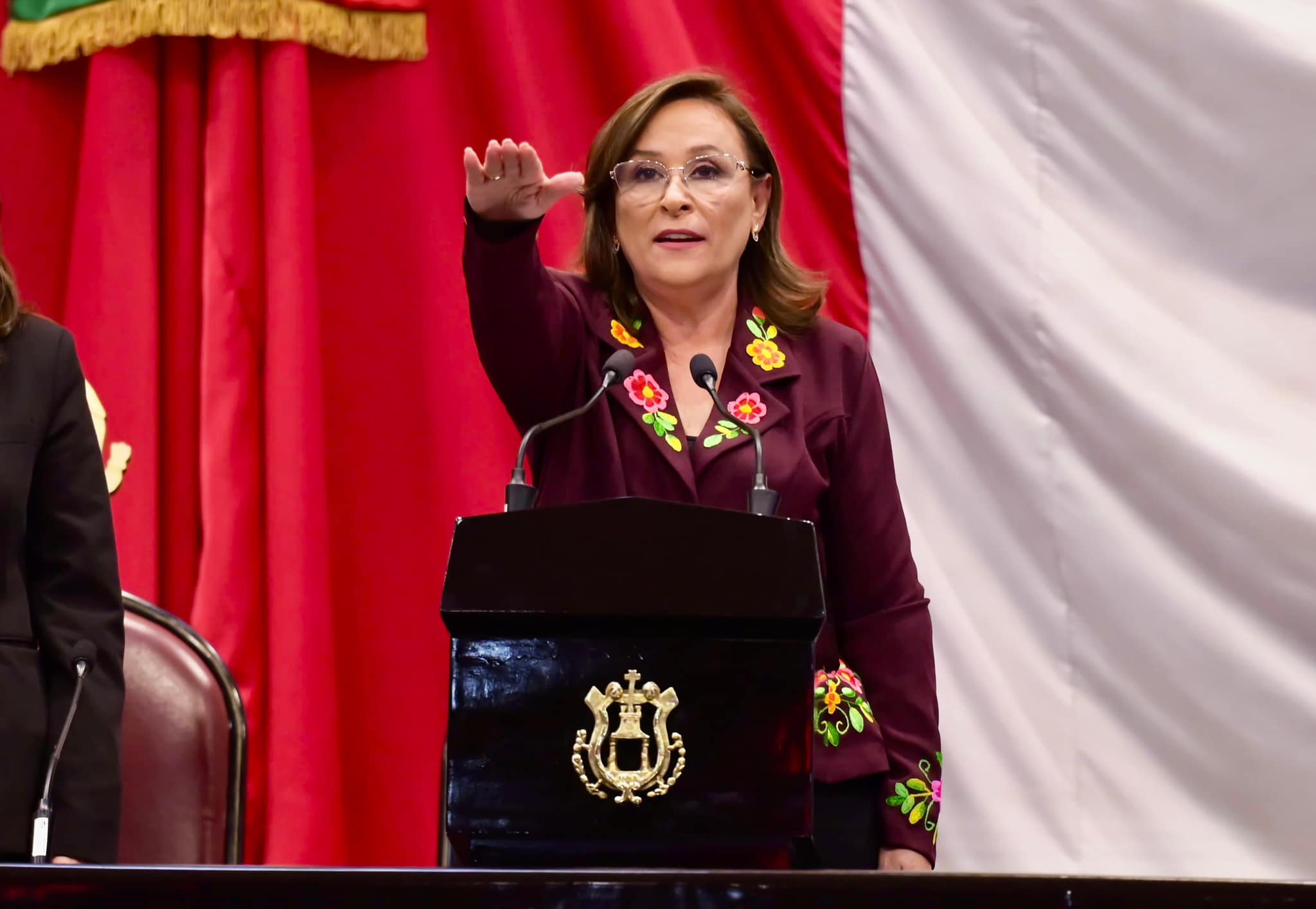 Rocío Nahle toma protesta como la primera gobernadora de Veracruz