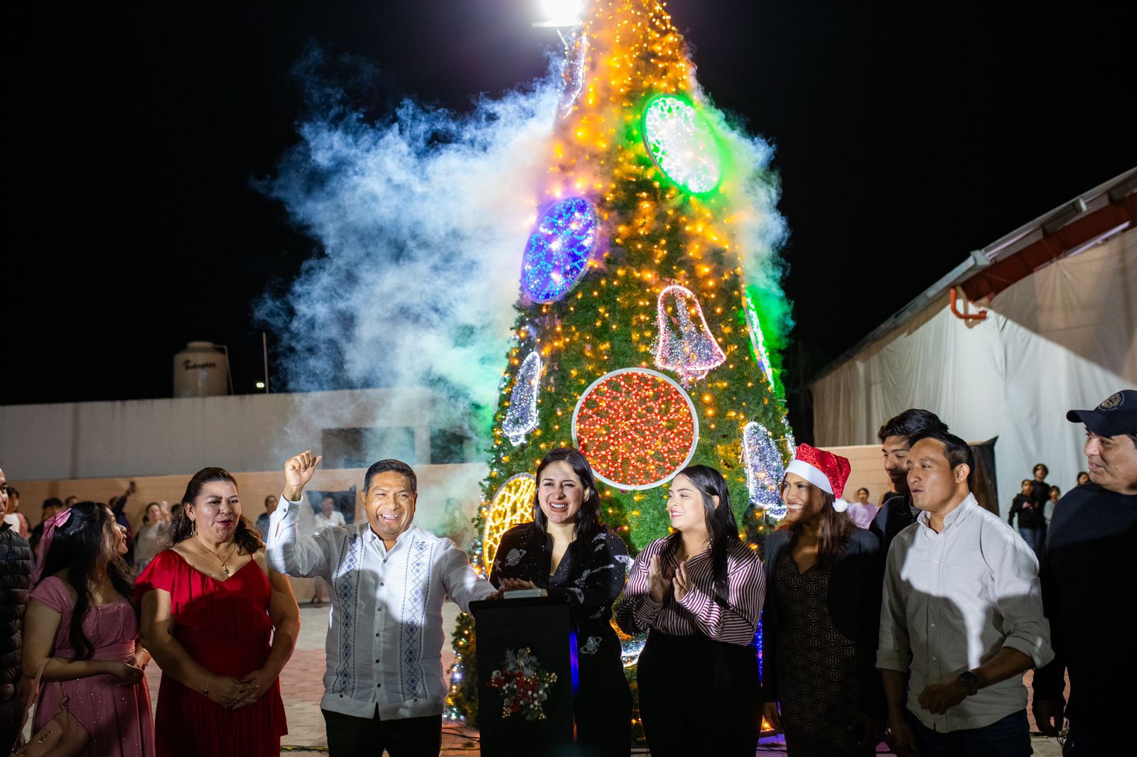 La magia de la Navidad ilumina a Puerto Aventuras