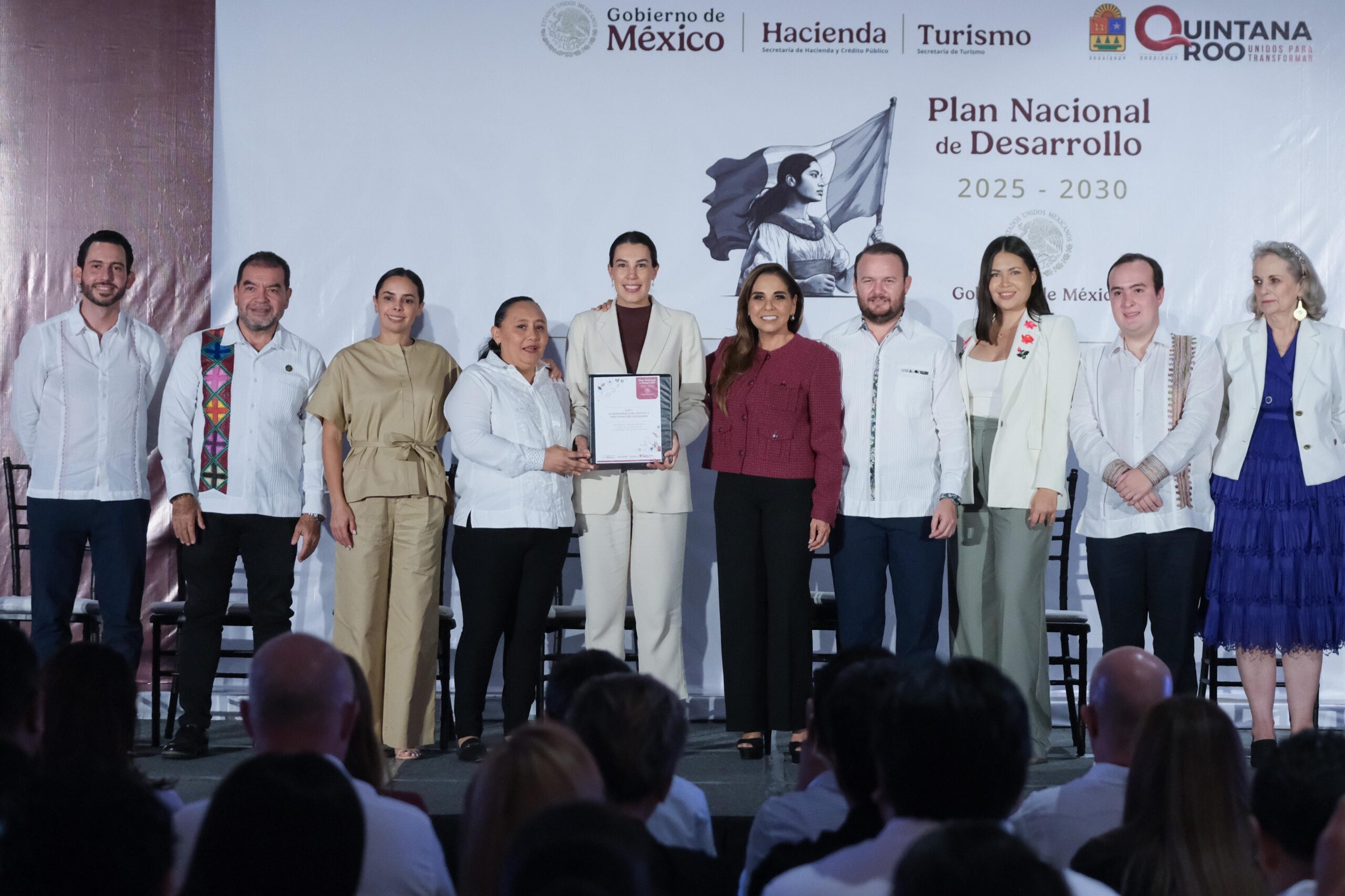 VIDEO | Refrenda Q. Roo su liderazgo en el Foro “México Próspero, Incluyente y Sustentable”