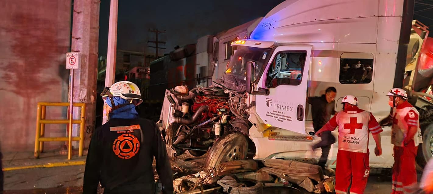 Accidente Ferroviario en Monterrey Deja Dos Personas Lesionadas