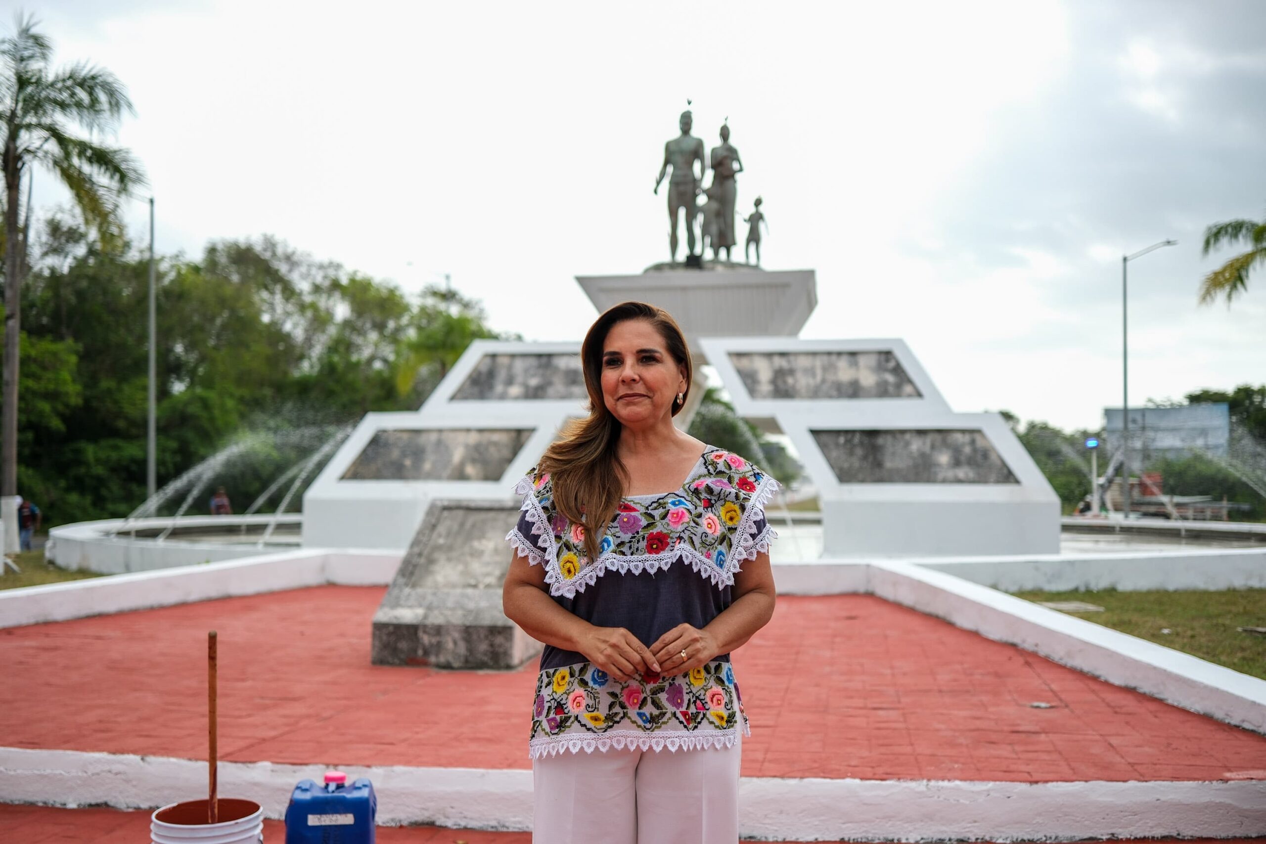 Devuelve Mara Lezama el brillo e importancia a la Glorieta del Mestizaje, en la entrada y salida de Chetumal, la capital