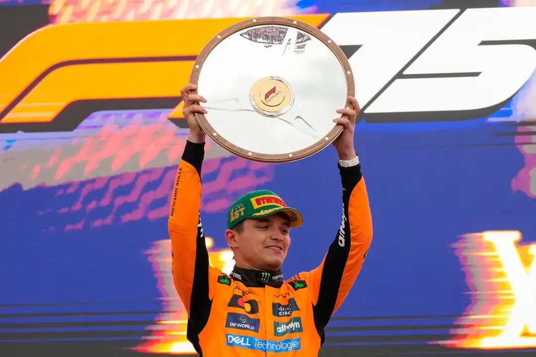 Lando Norris vence en un accidentado GP de Australia