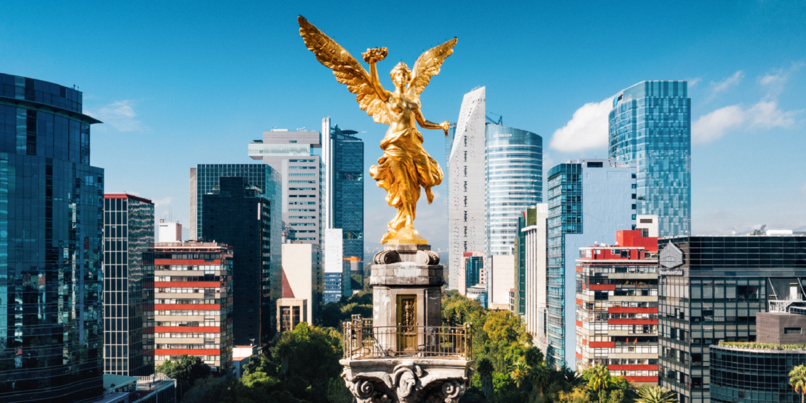 Recibe Secretaría de Turismo de la CDMX dos premios: Tripadvisor Travellers Choice Awards y el Reconocimiento de la Revista Aire Libre, de España