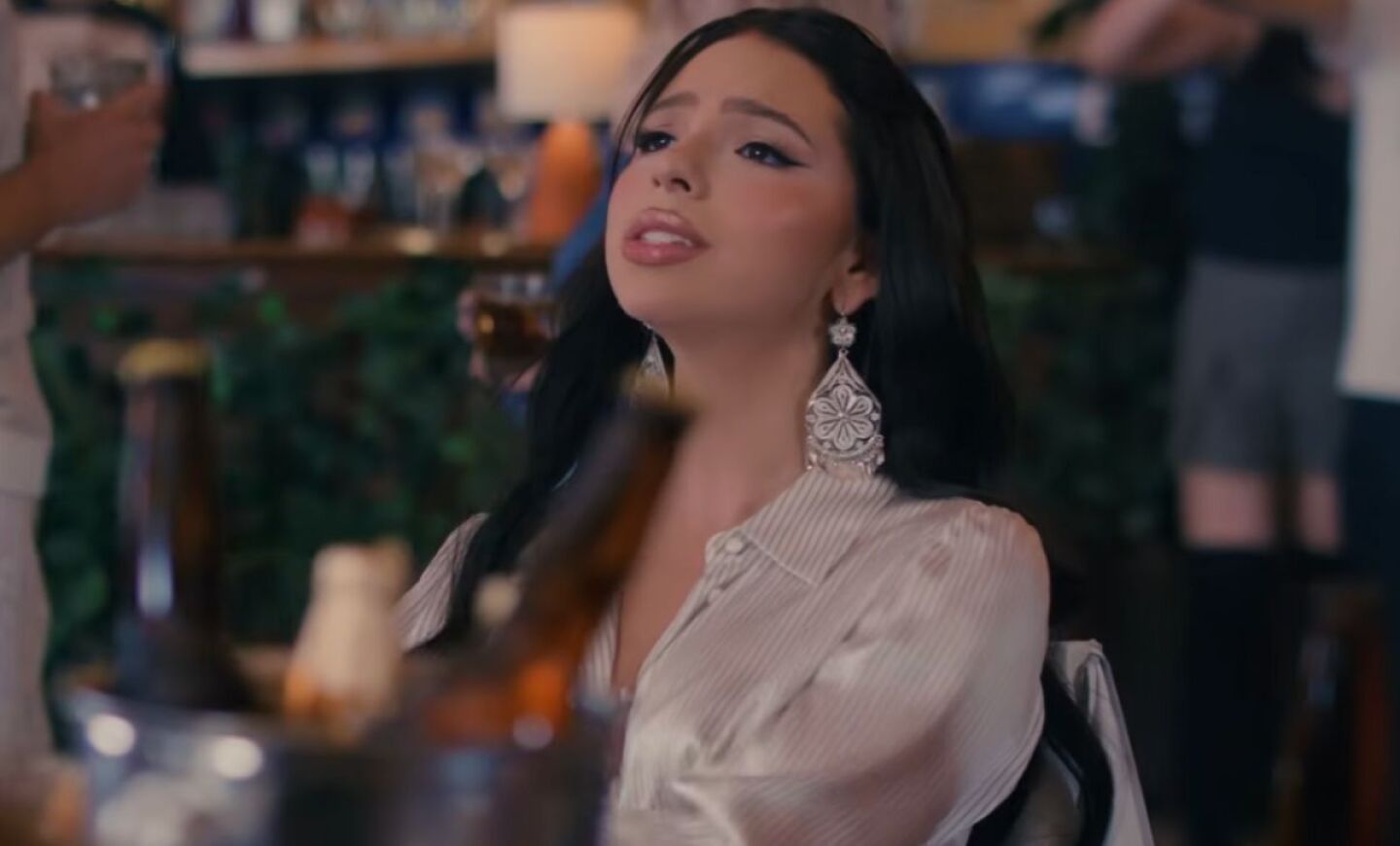 ¡Ángela Aguilar estrena nuevo video con Christian Nodal!